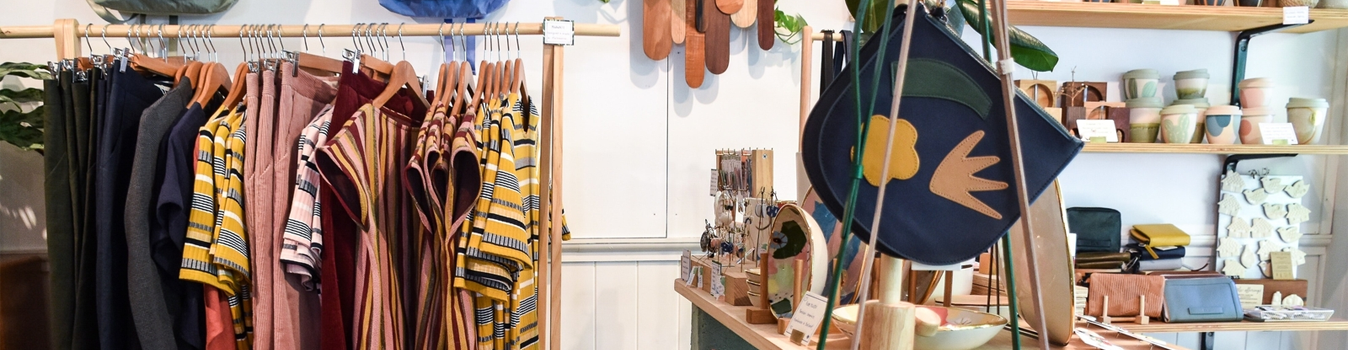 8 Easy Ways to Create a Sustainable and Stylish Wardrobe